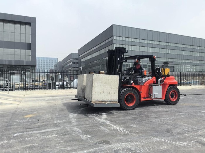 CPCDB100防爆10吨平衡重式叉车